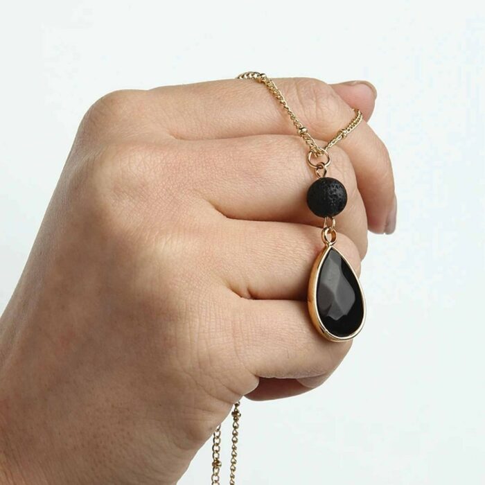 Killer Deals Aromatherapy Essential Oil Diffuser Onyx Glass Bead Necklace/Pendant - Image 3