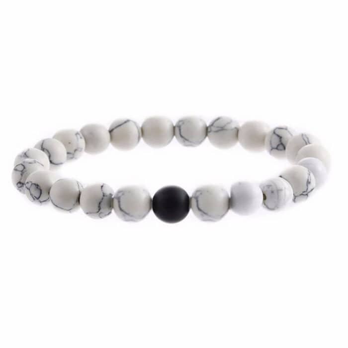 Killer Deals Agate & Howlite Bracelet - Image 3