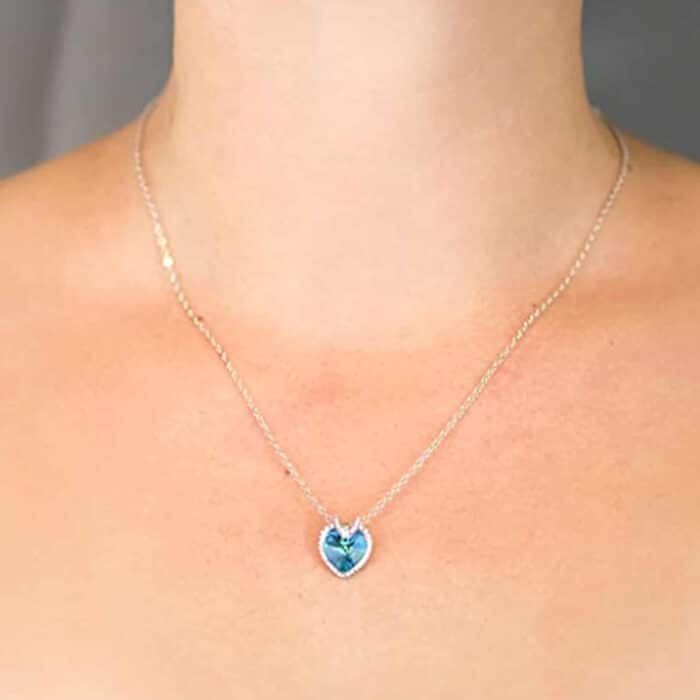Killer Deals Crystal Heart Halo Pendant Necklace - Image 5