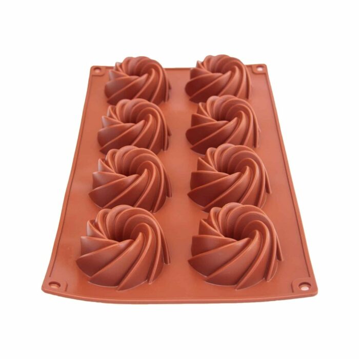 Killer Deals 8 mini spiral swirl bundt silicone baking mould - Image 2